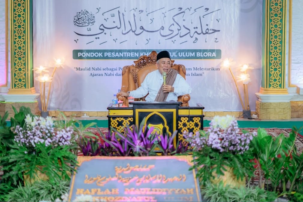 Haflah Maulidiyyah & Bahtsul Masaail PP. Khozinatul Ulum Blora Th. 1447 H/2025 M