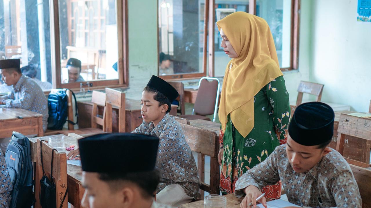 Pelaksanaan Ujian Praktik MTs Khozinatul Ulum Blora Jadi Sarana Penguatan Kompetensi Siswa